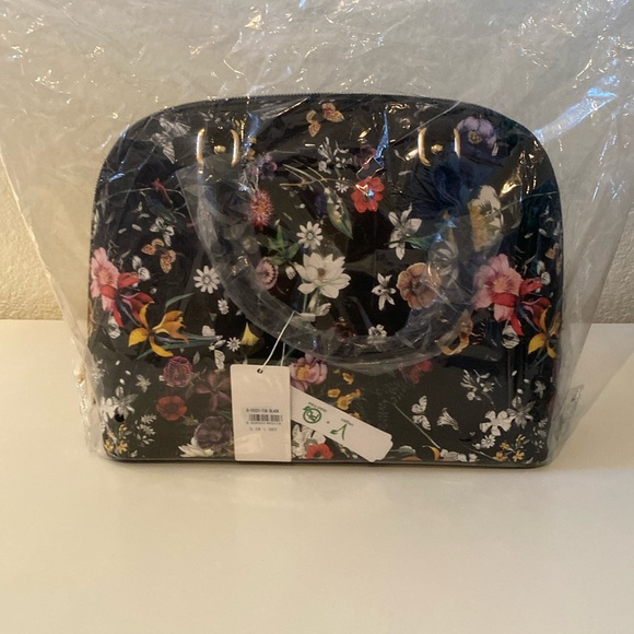 NWT Boutique Floral and Butterfly Print Large Dome Bag - Picture 10 of 11